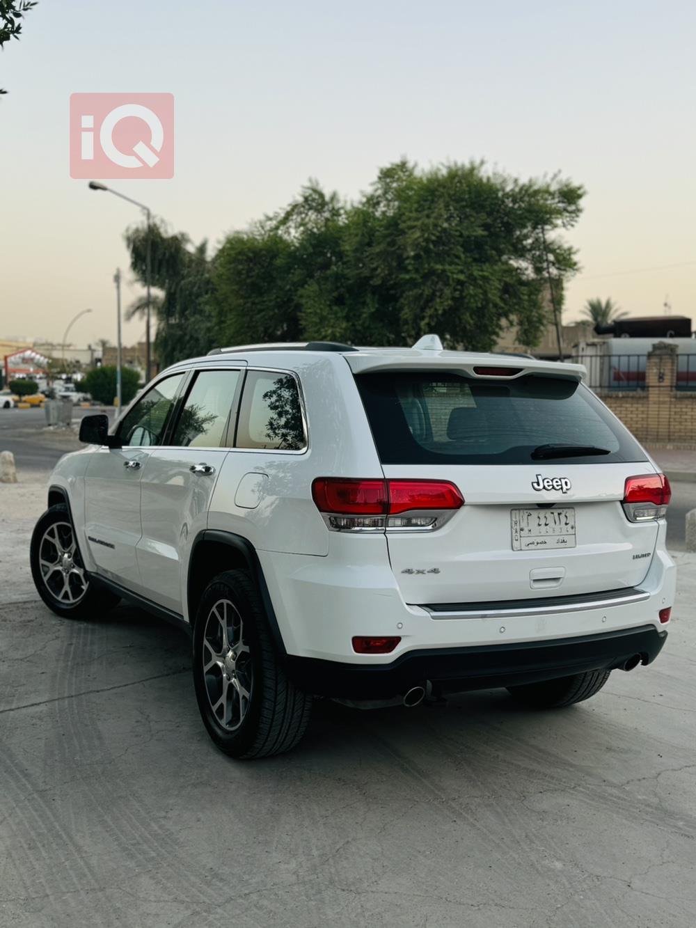 جيب جراند شيروكي